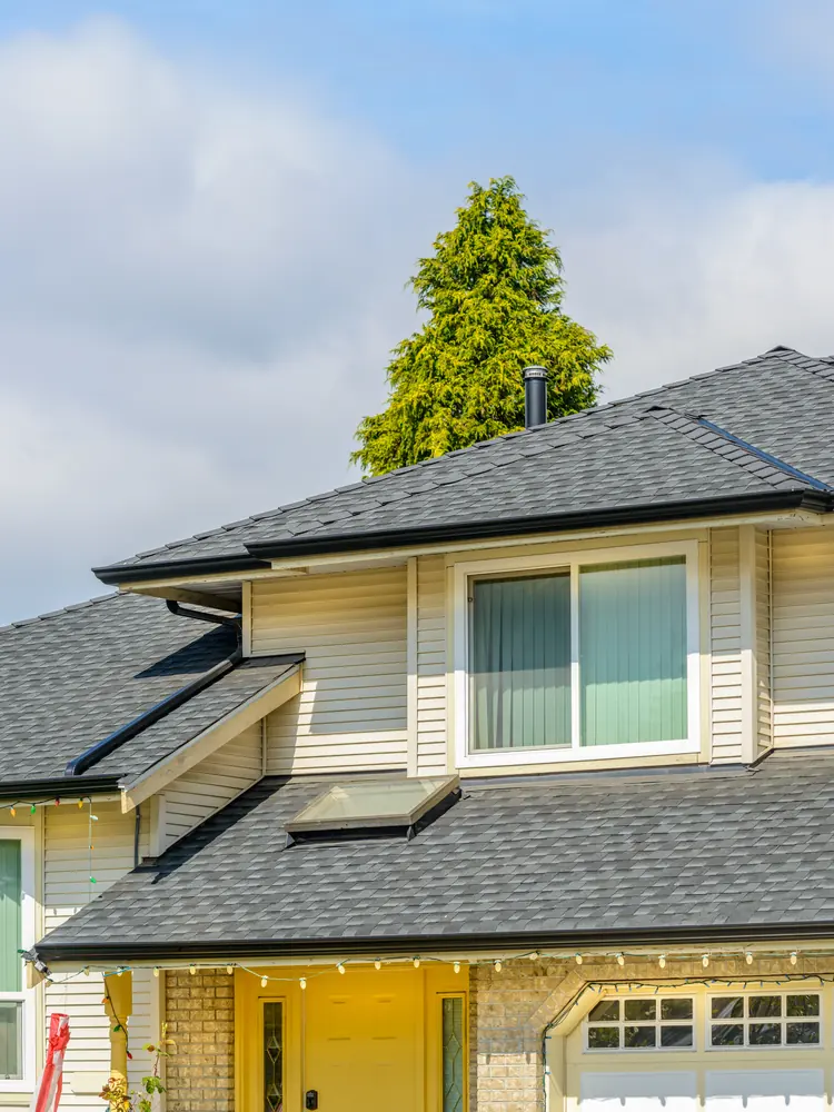 Established northwest Aurora neighborhood with mature trees
